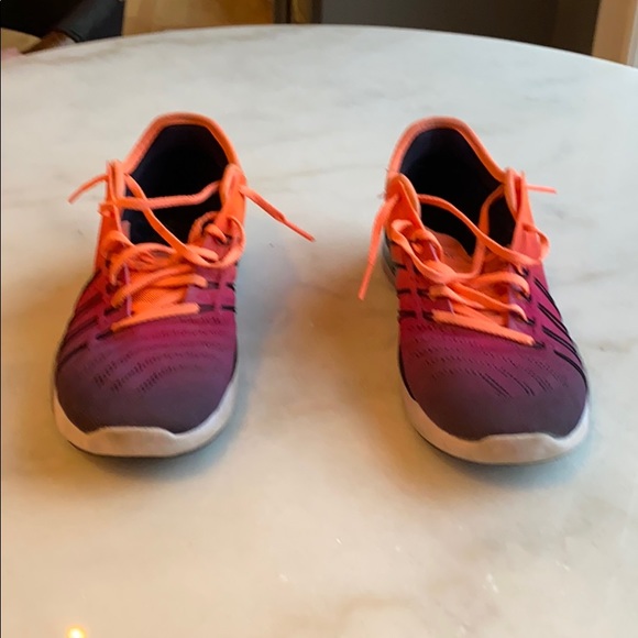 Nike Free - Picture 2 of 4